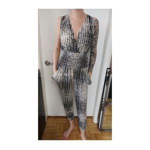 Printed stretchy onesie